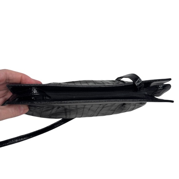 UNBRANDED BLACK EEL SKIN CROSSBODY BAG - Picture 3 of 8